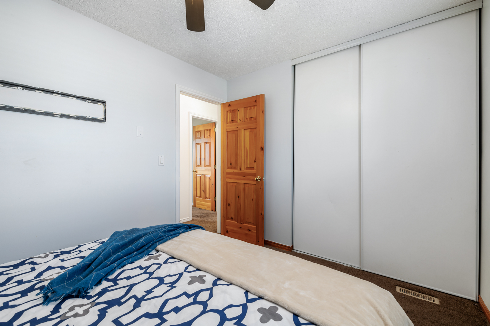 2nd Bedroom - 2